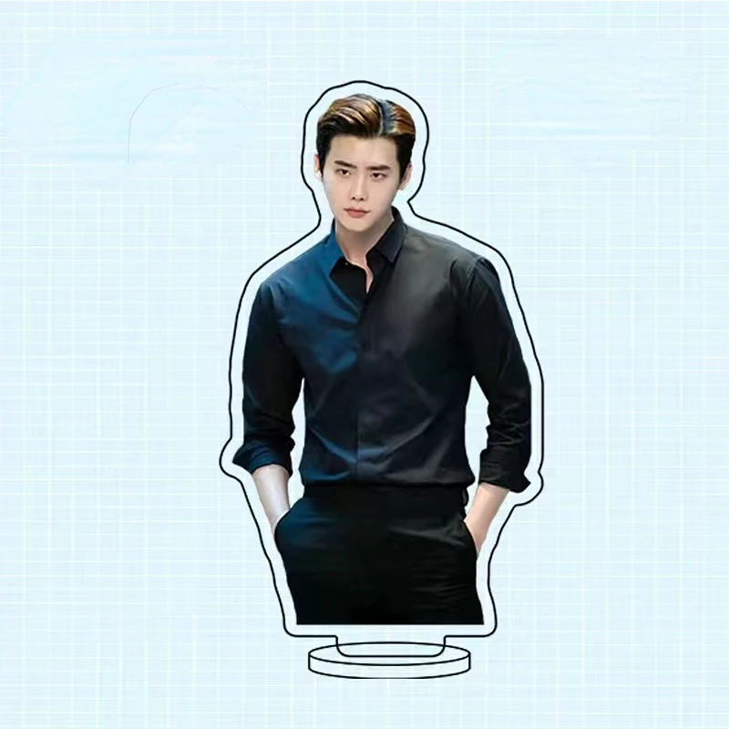 Poster penutup Majalah Lee Jon - Modern Korean Lifestyle ulasan dan harga