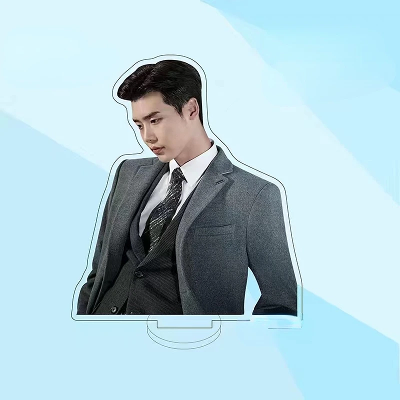 Poster penutup Majalah Lee Jon - Modern Korean Lifestyle ulasan dan harga