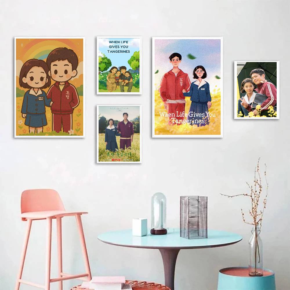Poster Korea dengan Tulisan 'W - Modern Korean Lifestyle ulasan dan harga